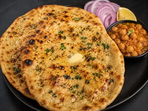 Amritsari Kulcha
